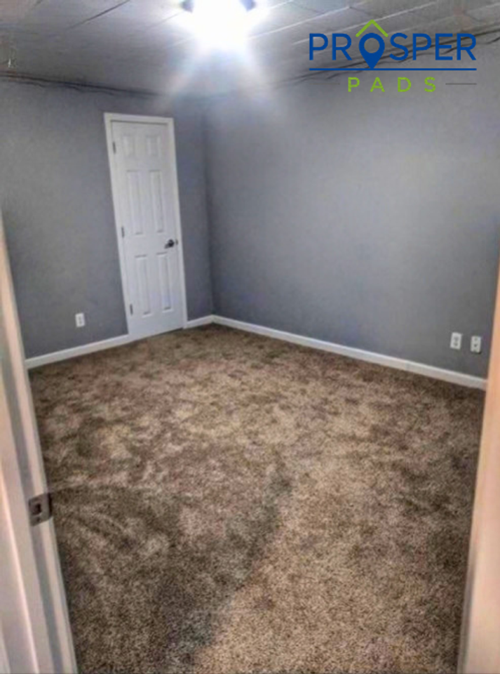 114 Delmar St - Photo 3 of 7