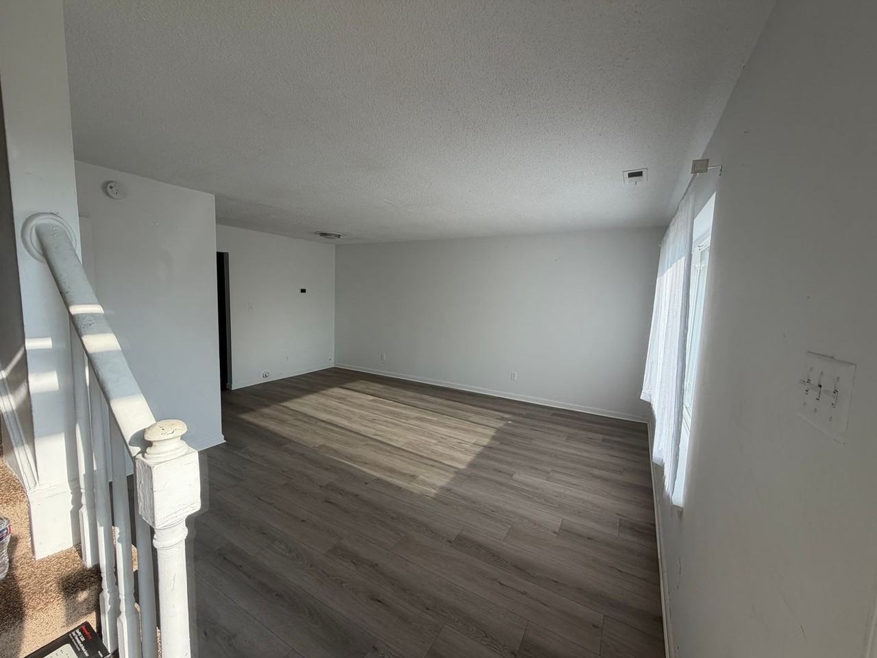 5359 Grand Lake Cres - Photo 2 of 15