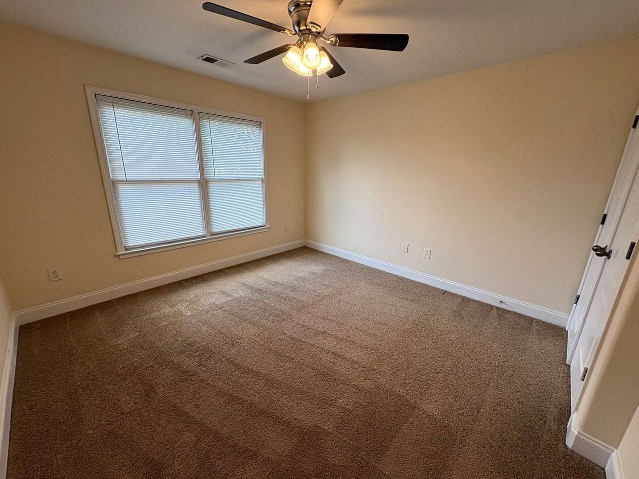170 Mandy Dr - Photo 6 of 15