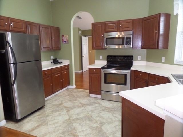 2631 Fallbrook Dr - Photo 6 of 18