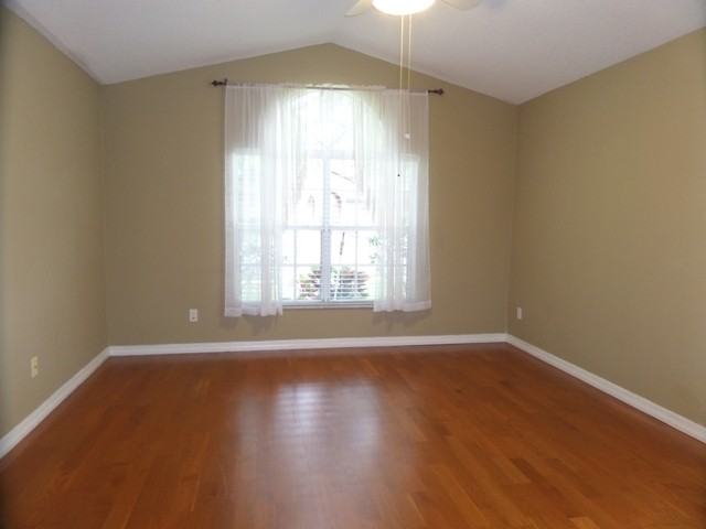 2631 Fallbrook Dr - Photo 7 of 18