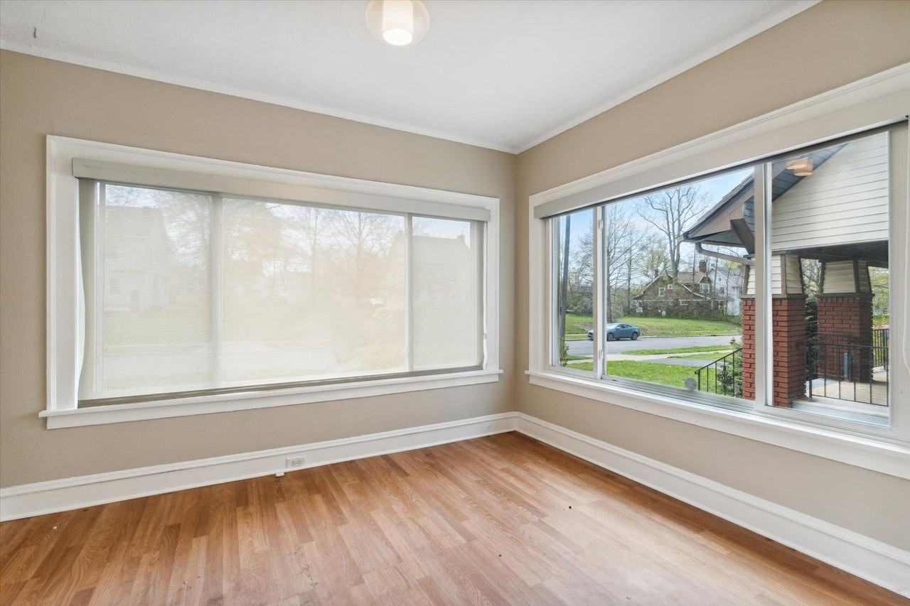 3361 Beechwood Ave - Photo 3 of 25