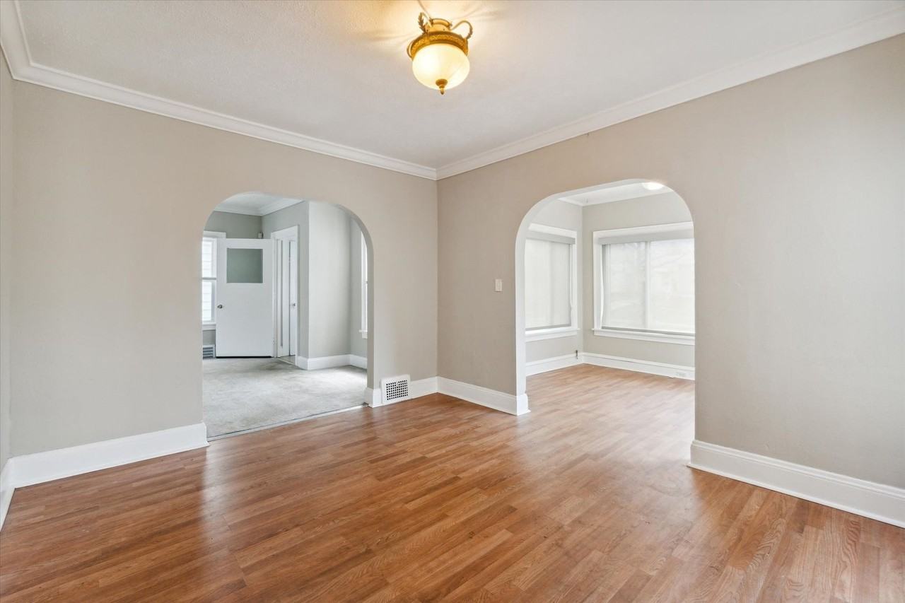 3361 Beechwood Ave - Photo 6 of 25