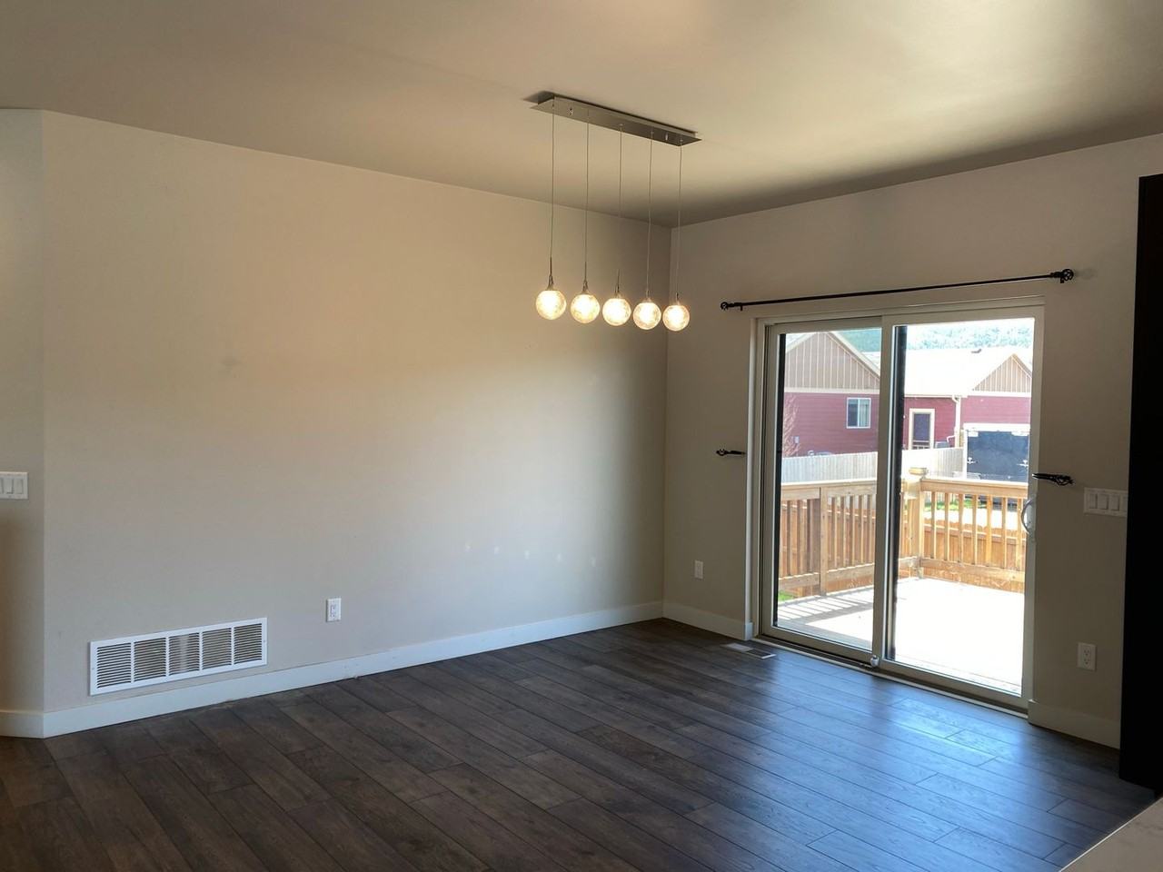 14319 Jasper Ct - Photo 7 of 19