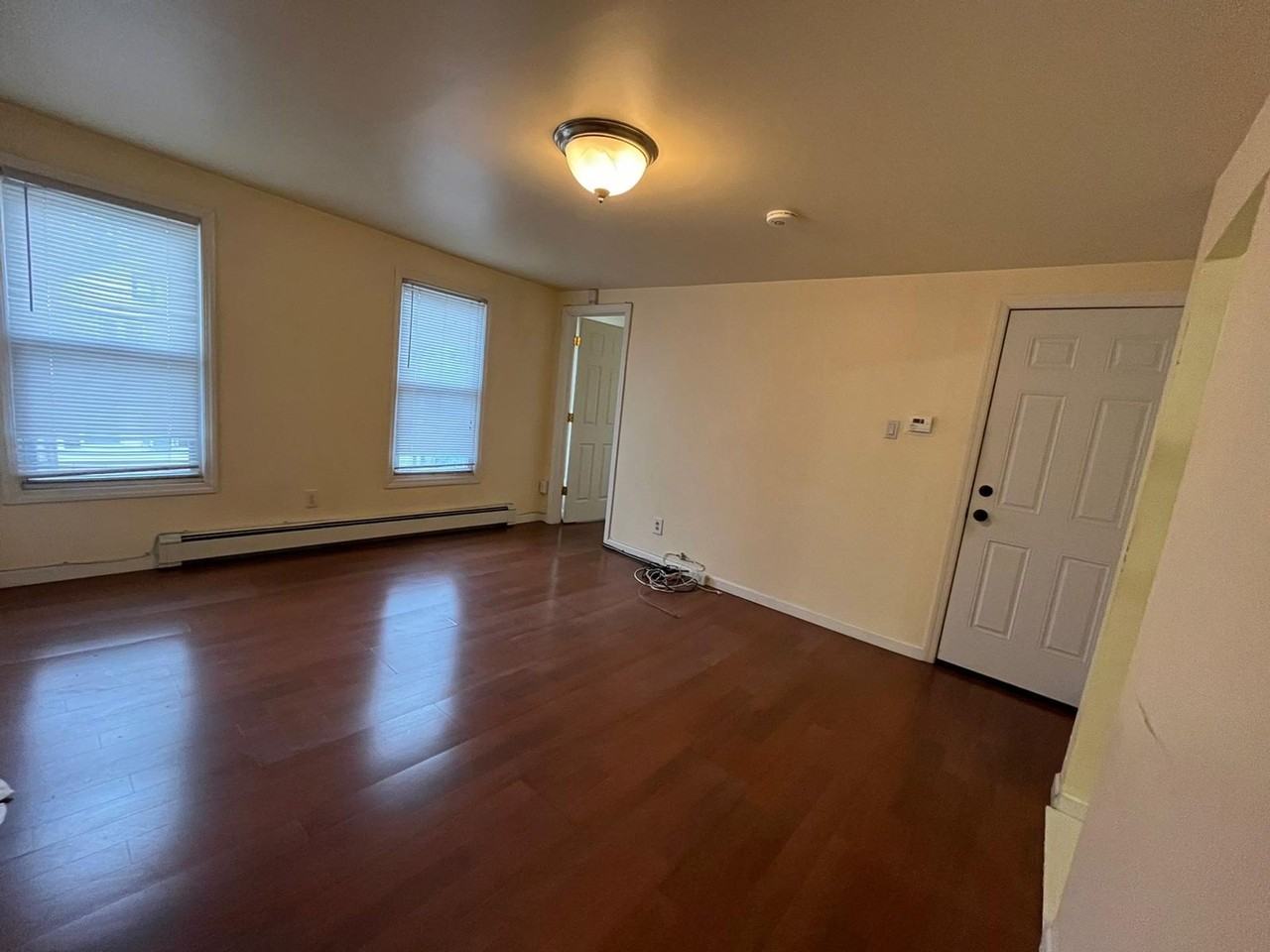 12 Southard St - Photo 3 of 3