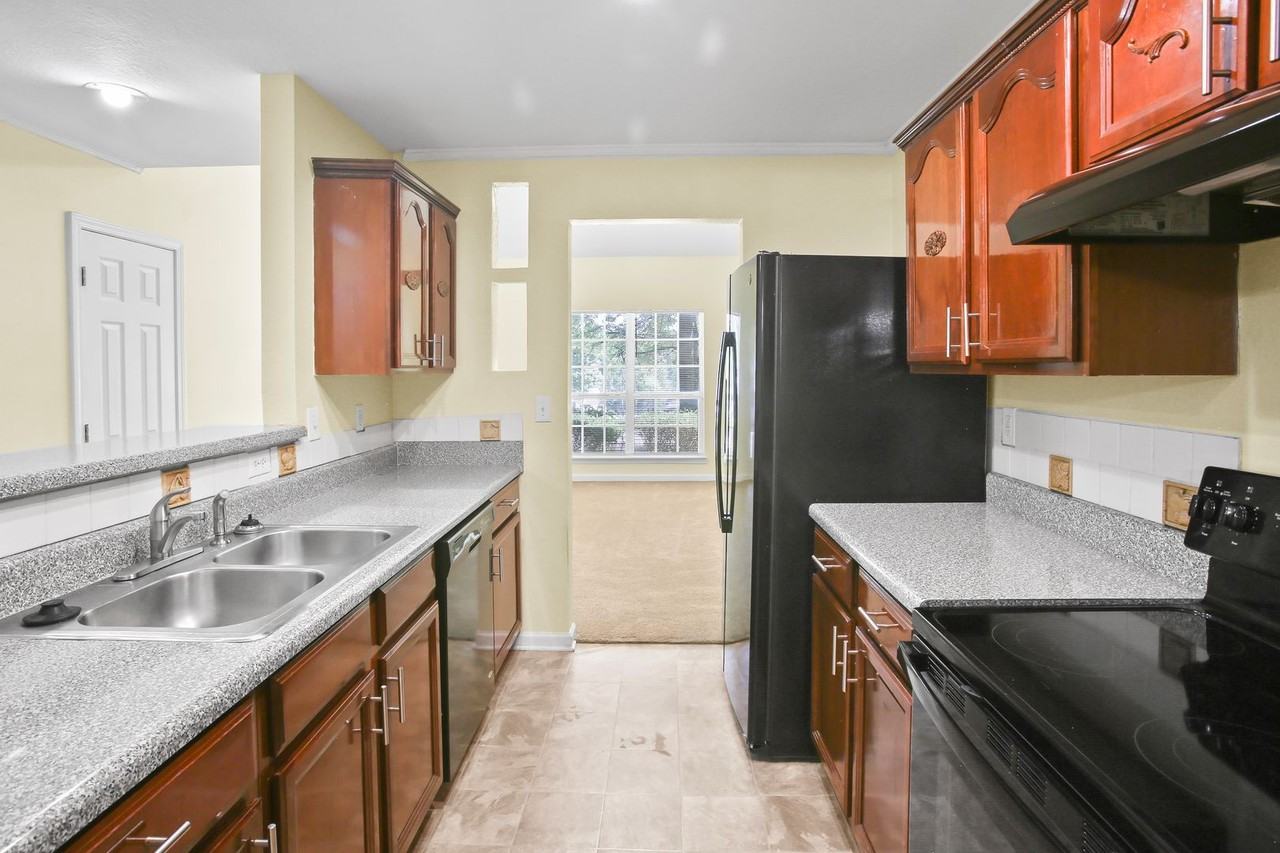 4633 Ravenwood Loop - Photo 5 of 26