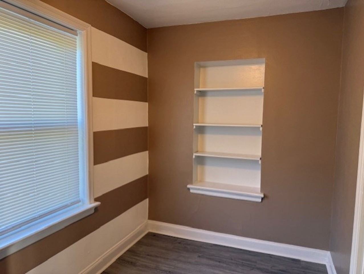 1087 Terrace Dr #330 - Photo 6 of 15