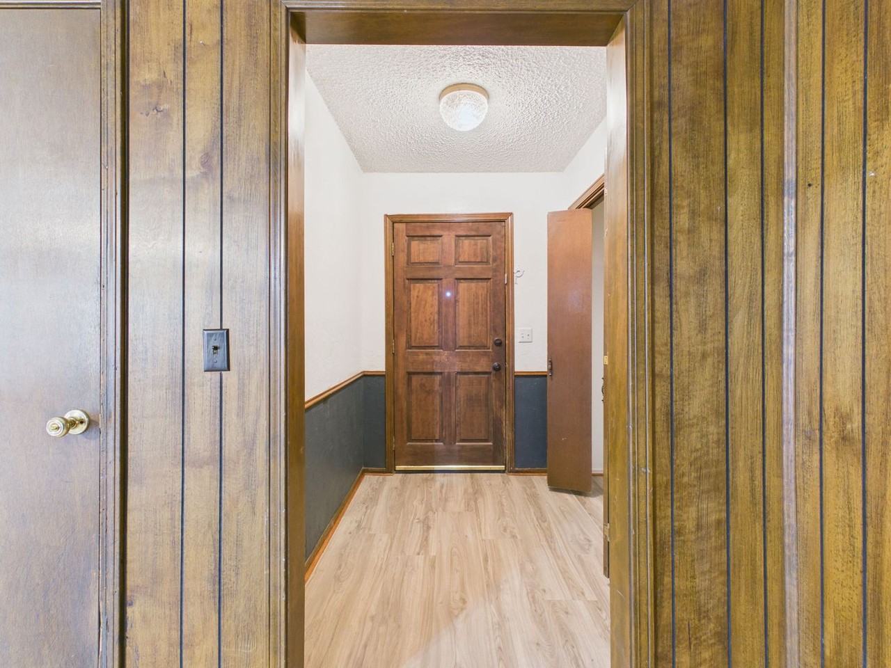 4216 Ridgecrest Cir - Photo 5 of 27