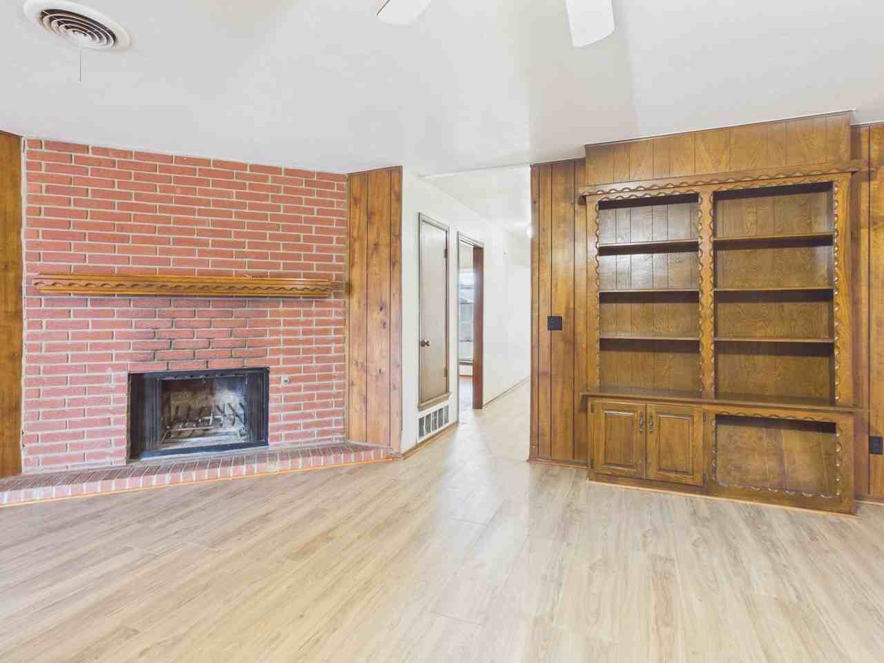 4216 Ridgecrest Cir - Photo 7 of 27