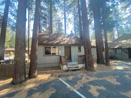 featured image of 1036 Moss Rd