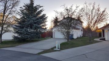 featured image of 10557 N Camp Ct