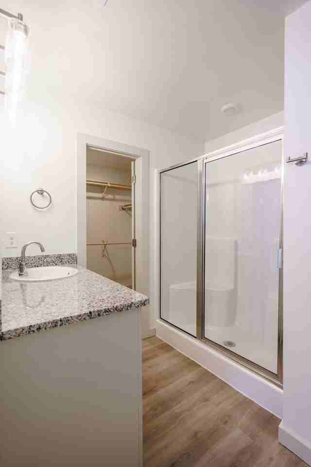 8004 Elm Ave - Photo 6 of 7