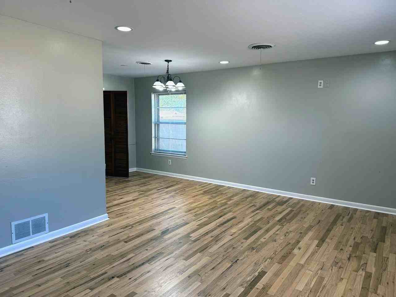 4513 Wynnwood Dr - Photo 7 of 47