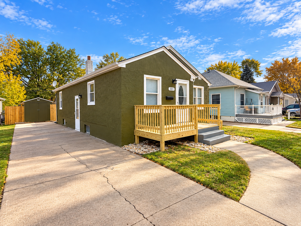 301 S Jefferson Ave - Photo 2 of 25
