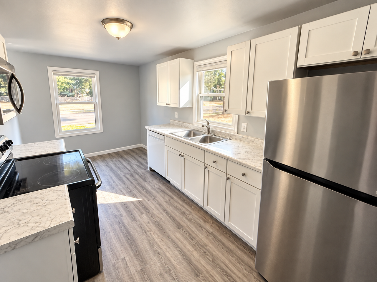 301 S Jefferson Ave - Photo 4 of 25