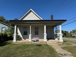 featured image of 1640 Woodlawn Ave