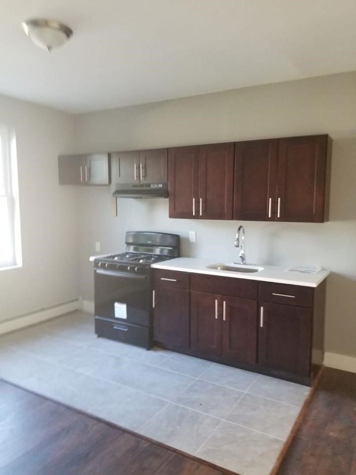 9 Vanderpool Street - Photo 3 of 5