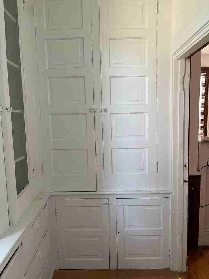 435 Graham - Photo 6 of 50