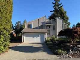 featured image of 15433 Se 177th Pl