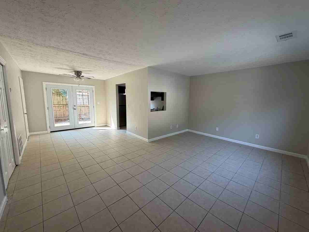 1946 Padgett Dr - Photo 5 of 20