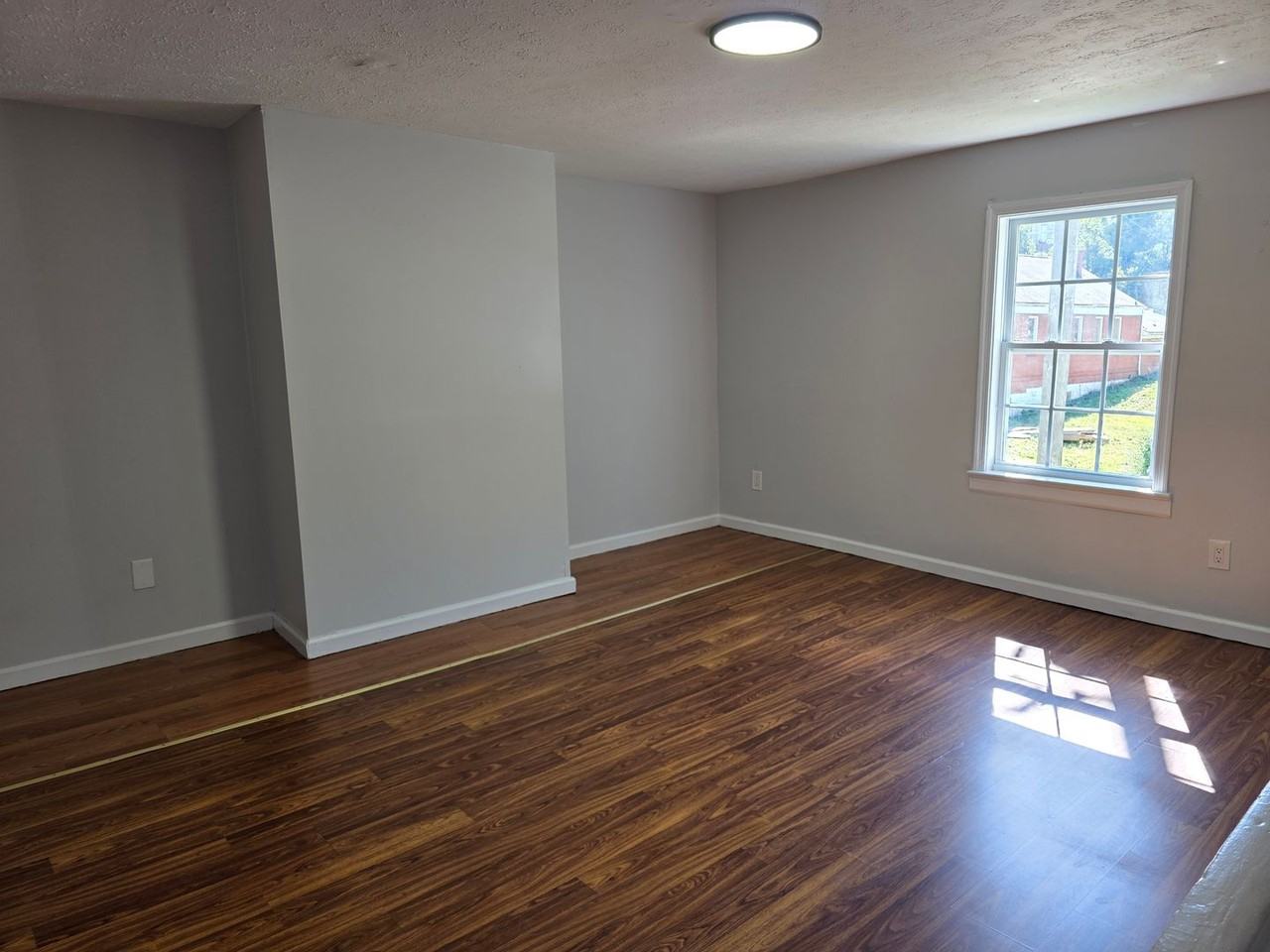 816 Taylor St - Photo 6 of 14