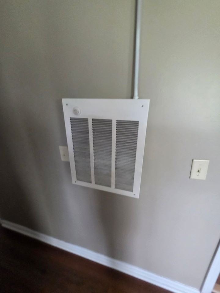 1428 Tradd Ct - Photo 2 of 26