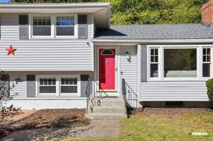 featured image of 85 Willow St