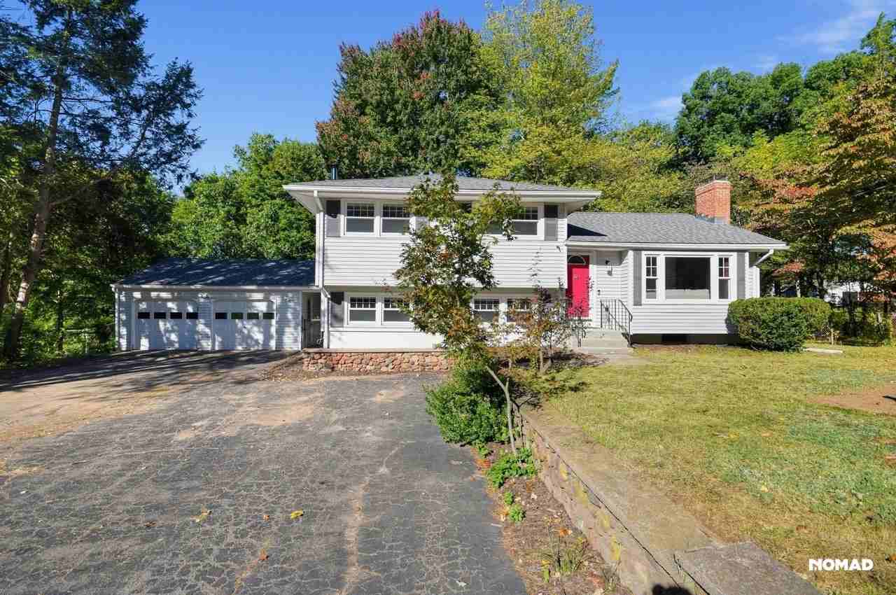 85 Willow St - Photo 2 of 41