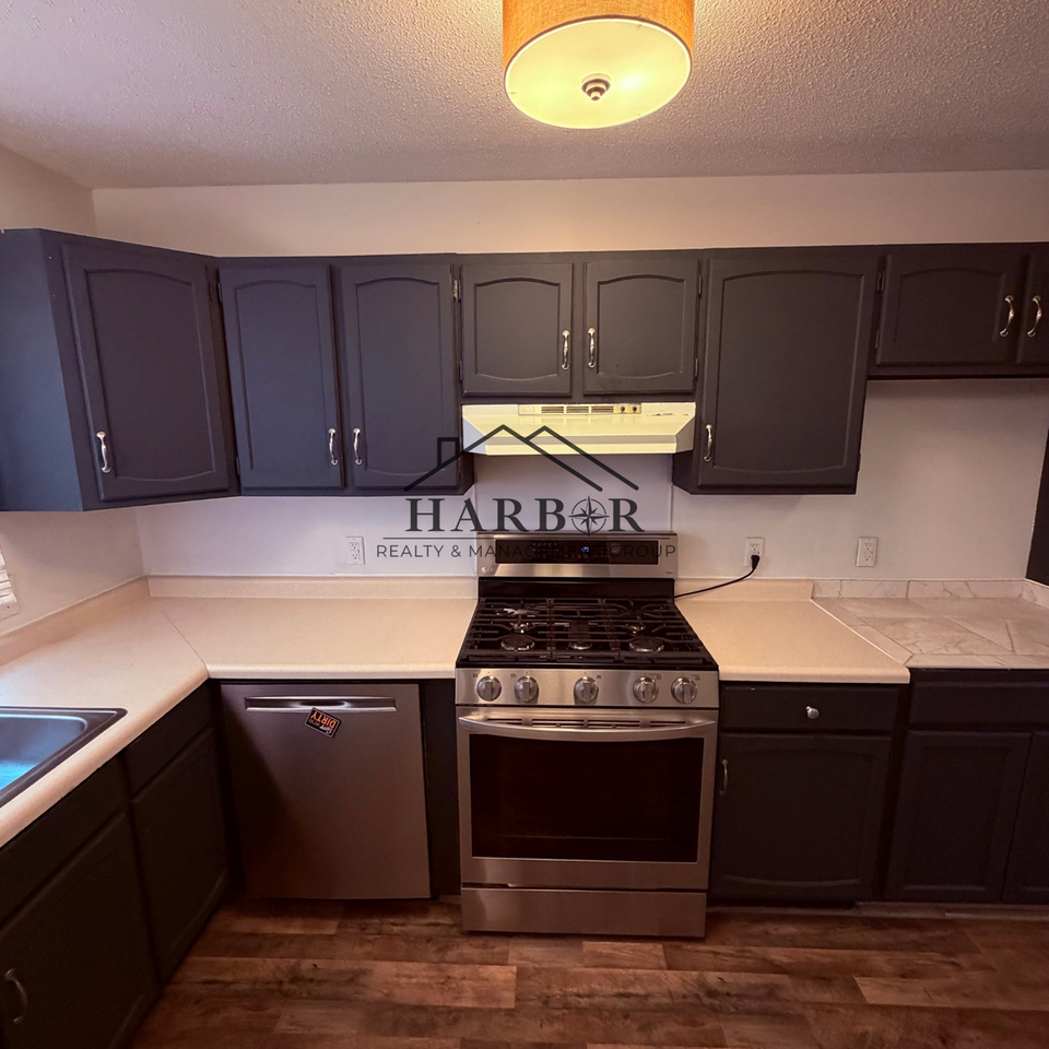 154 21st St Nw - Photo 2 of 24