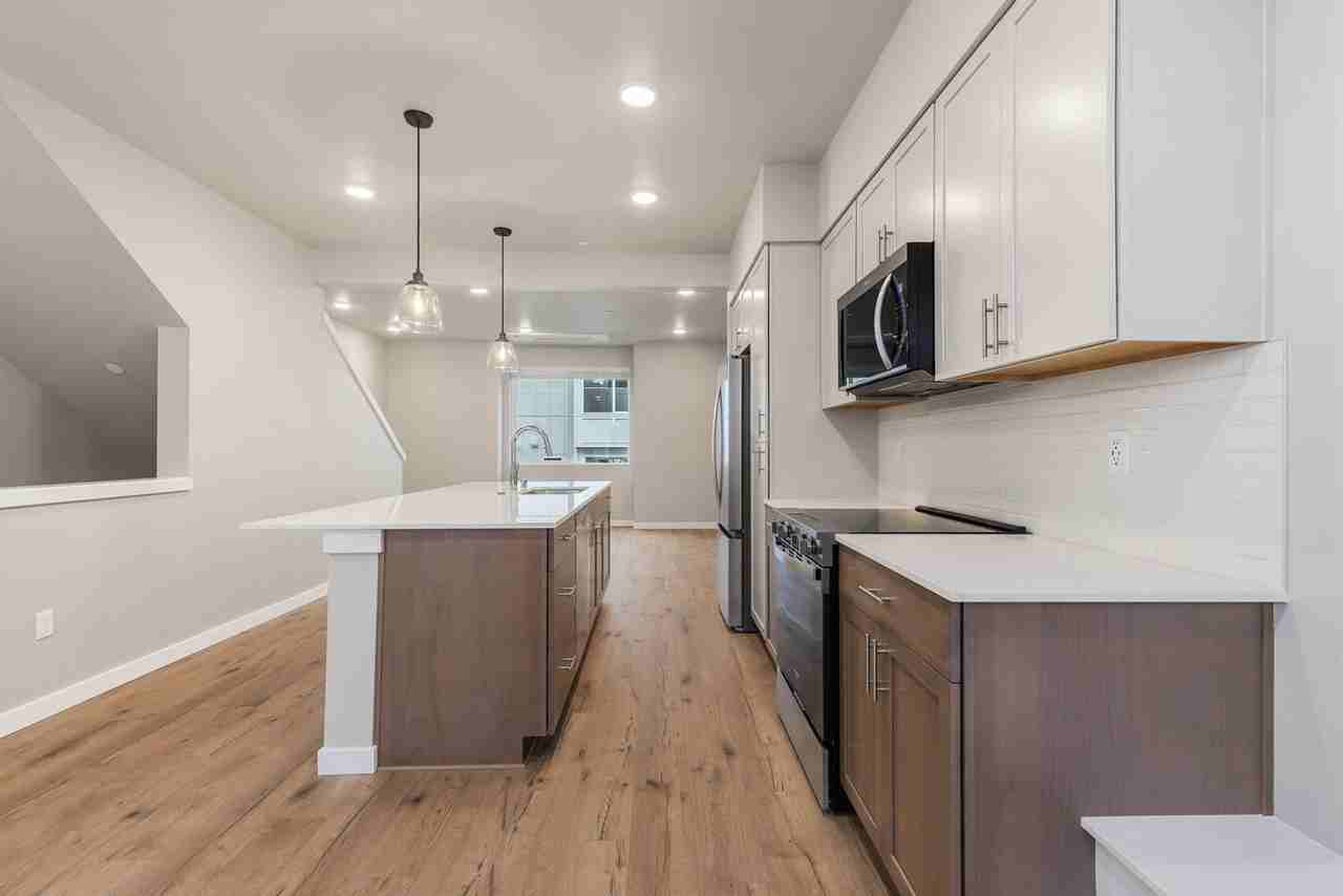 21029 87th Ave Se - Photo 5 of 21