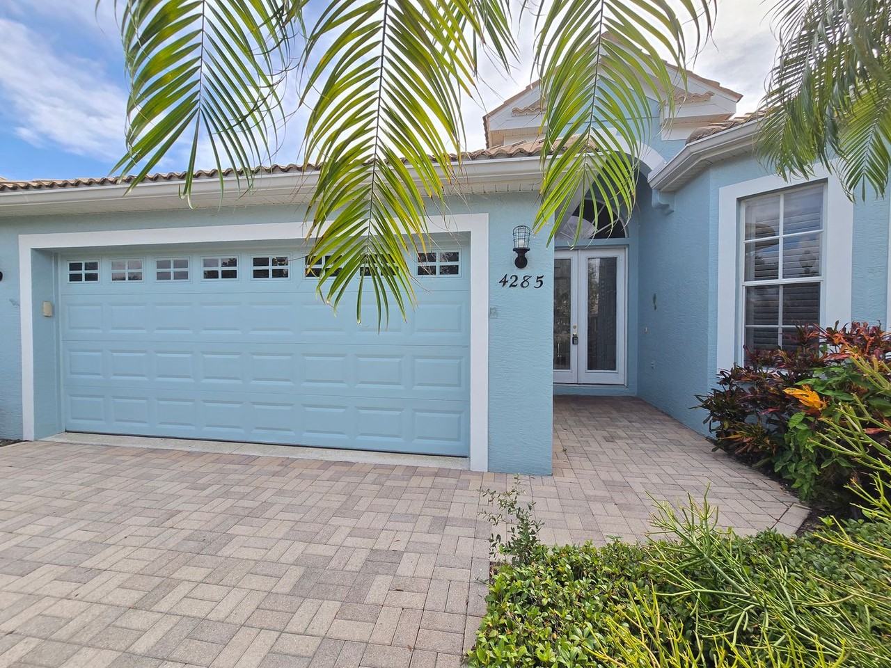 4285 Miriana Way - Photo 2 of 29