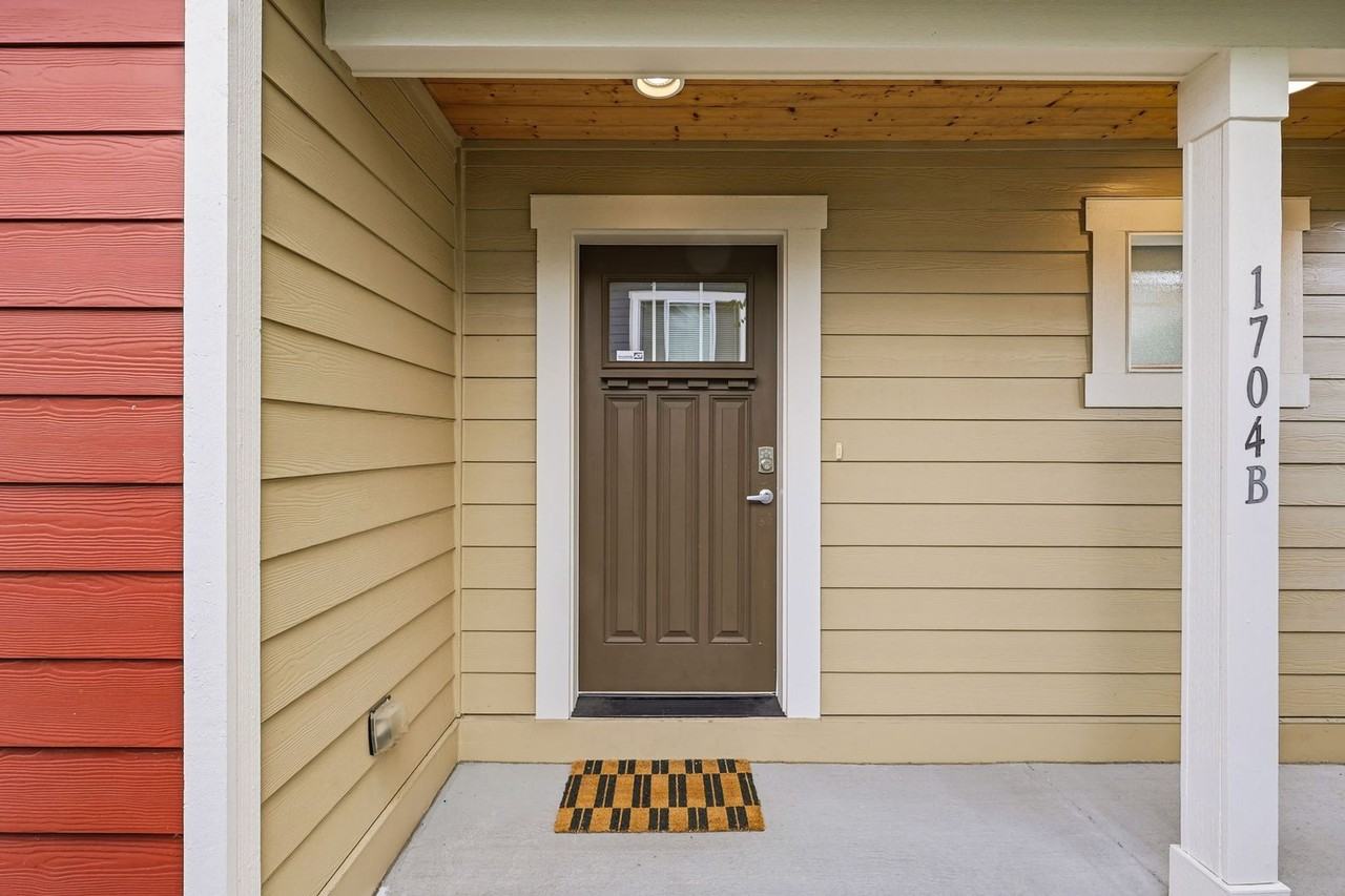 1704 156th Pl Sw #B - Photo 5 of 41