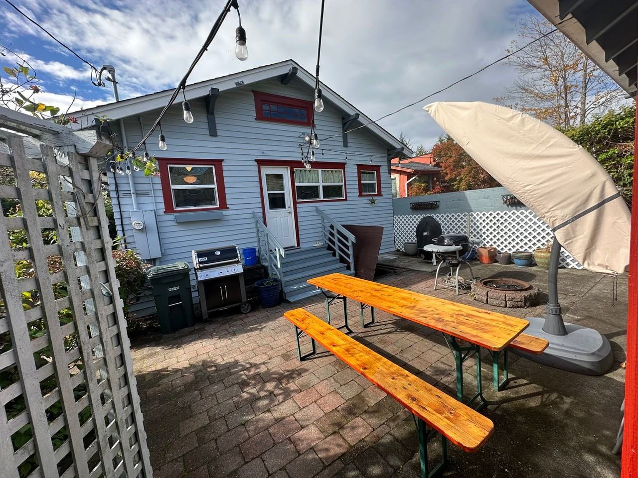 2900 Elm St - Photo 4 of 16