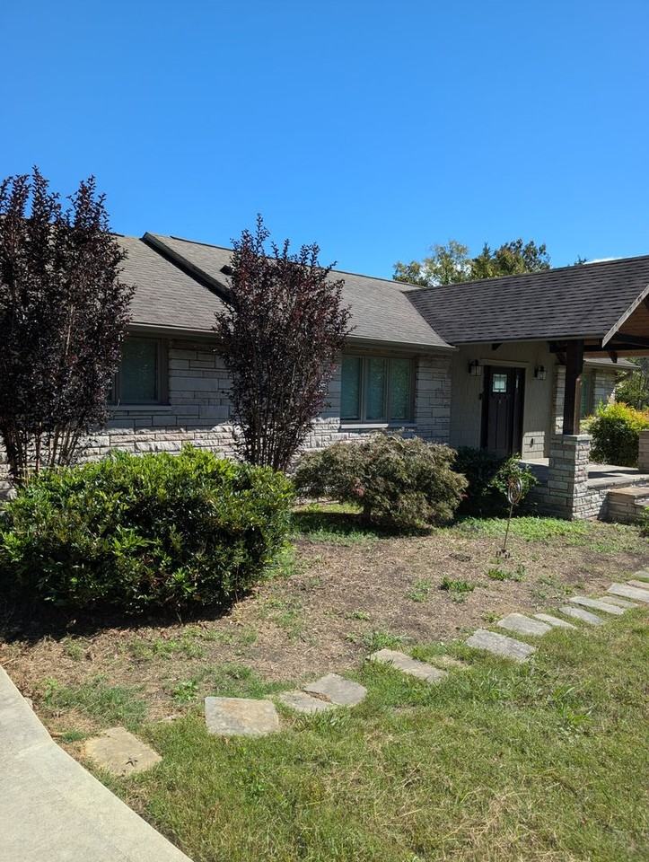 617 Lewelling Rd - Photo 2 of 13