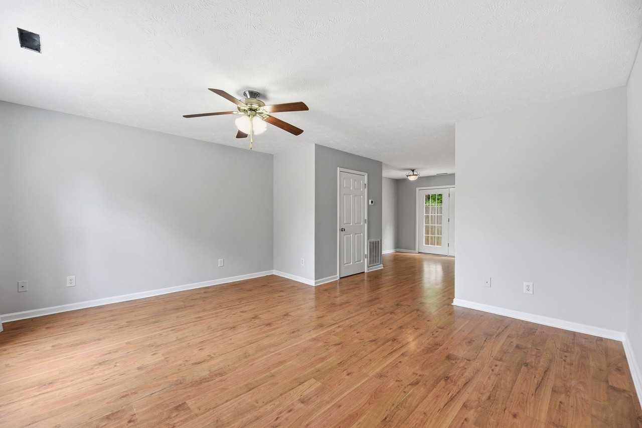 1424 William Holt Blvd - Photo 2 of 24