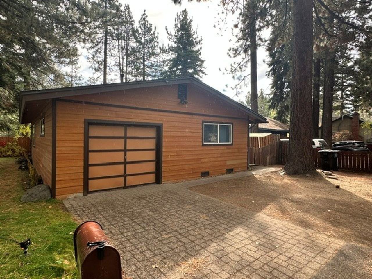 940 Patricia Ln - Photo 2 of 17