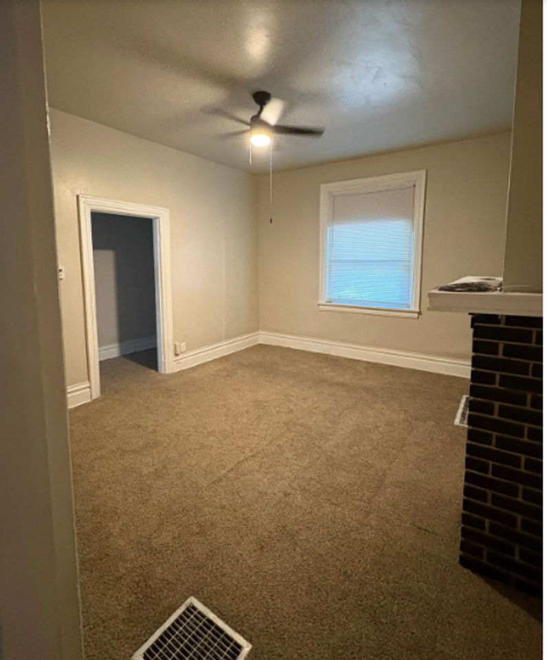 5208 Brown Way - Photo 7 of 16