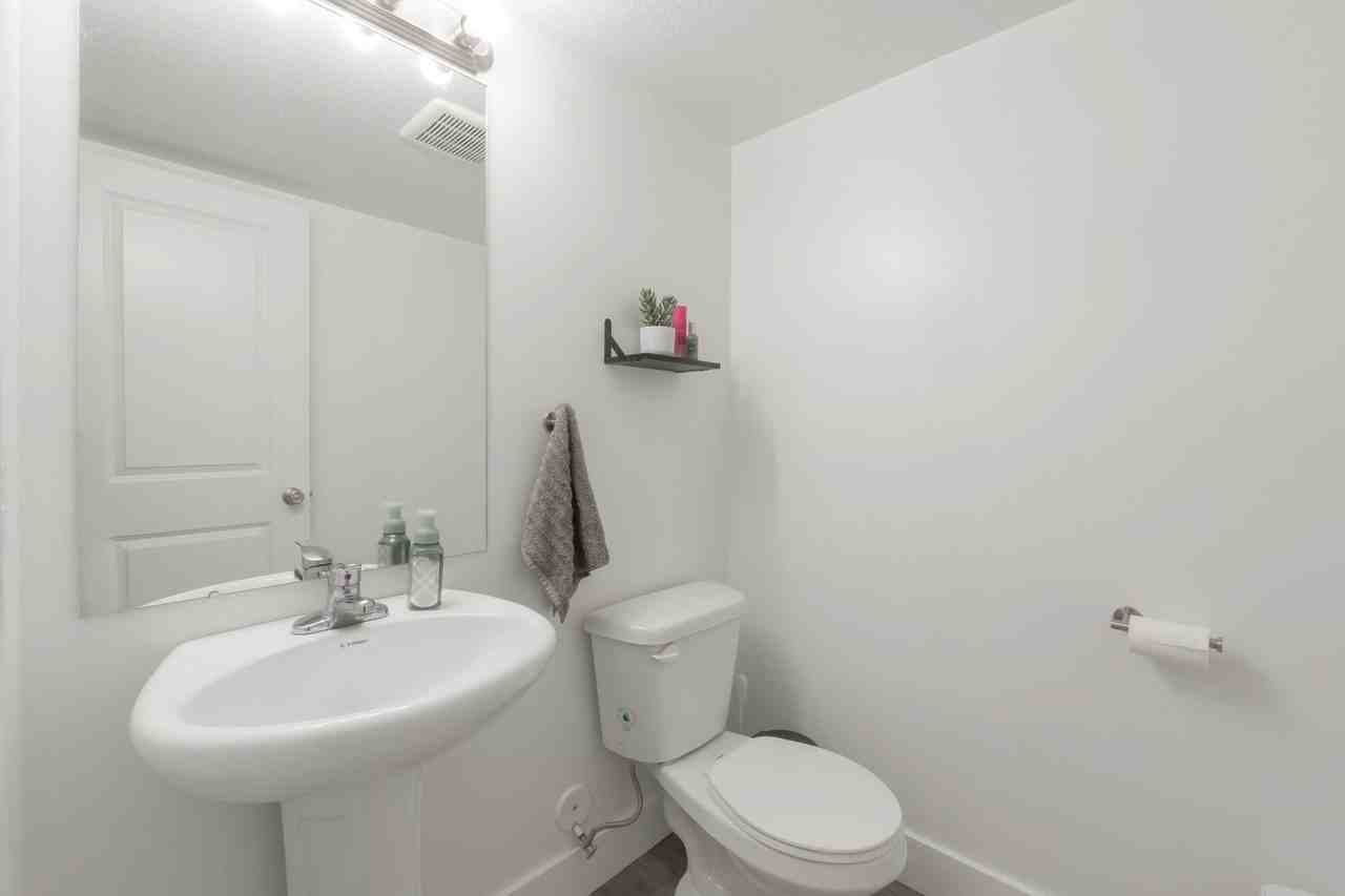 721 S 110 W - Photo 6 of 15