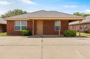 featured image of 217 E Craven Ave