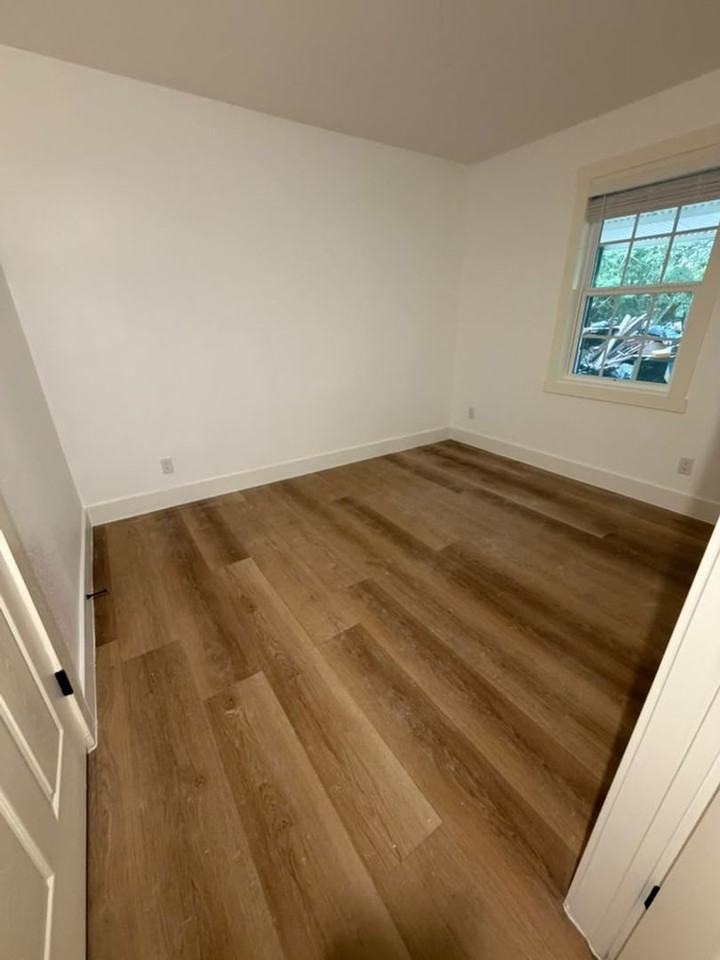 208 Irene St - Photo 2 of 4
