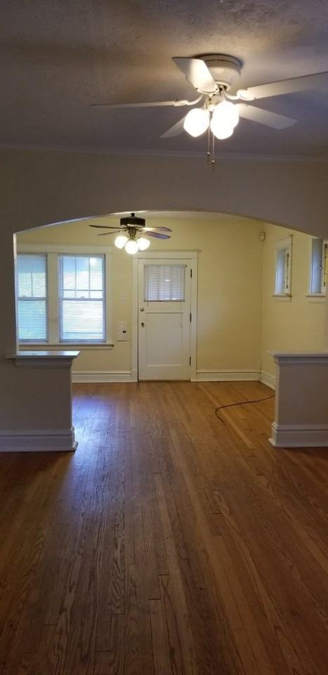6544 Southwest Ave - Photo 3 of 14