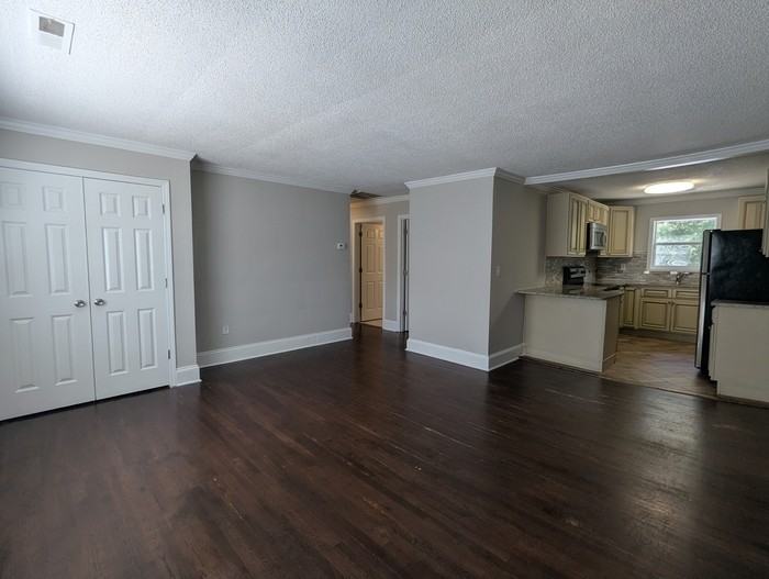 508 Mahaley Ave #3 - Photo 4 of 23
