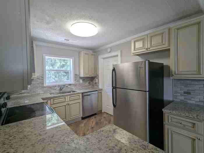 508 Mahaley Ave #3 - Photo 7 of 23