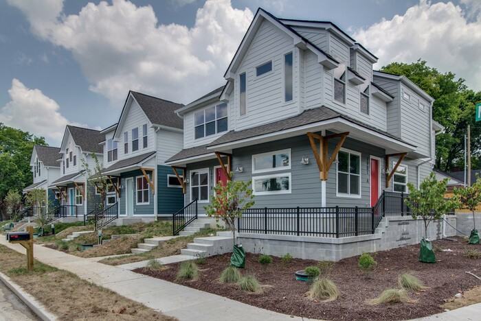 1901 Meridian St #H - Photo 2 of 23
