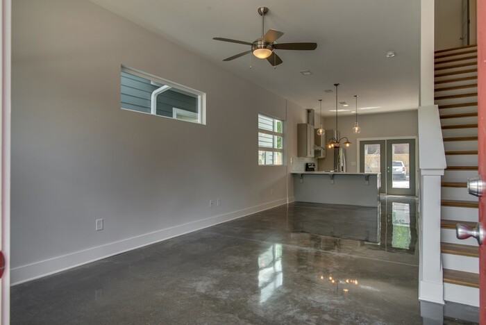 1901 Meridian St #H - Photo 4 of 23
