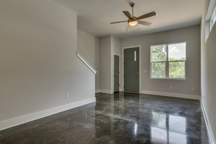 1901 Meridian St #H - Photo 5 of 23