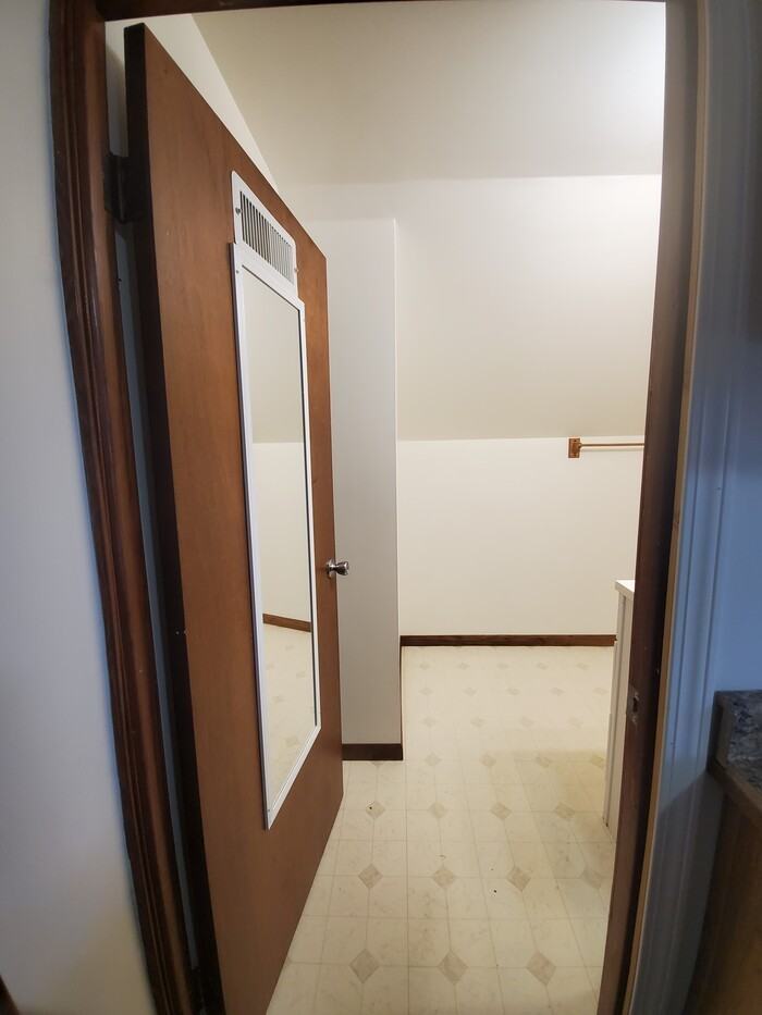 210 Euclid Ave - Photo 7 of 13