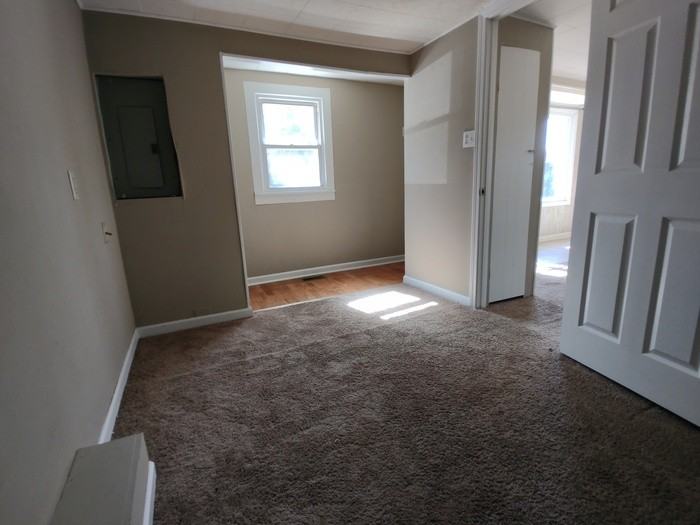 143 Neth Dr - Photo 4 of 6