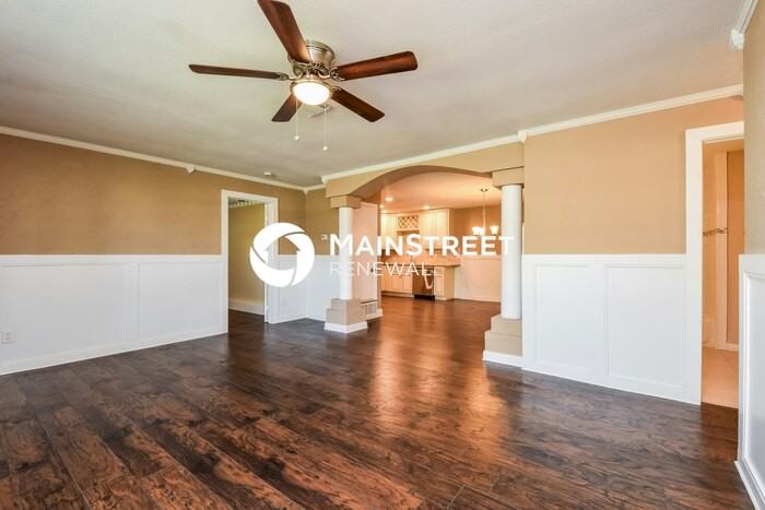 8161 Porto Chico Ave - Photo 4 of 16