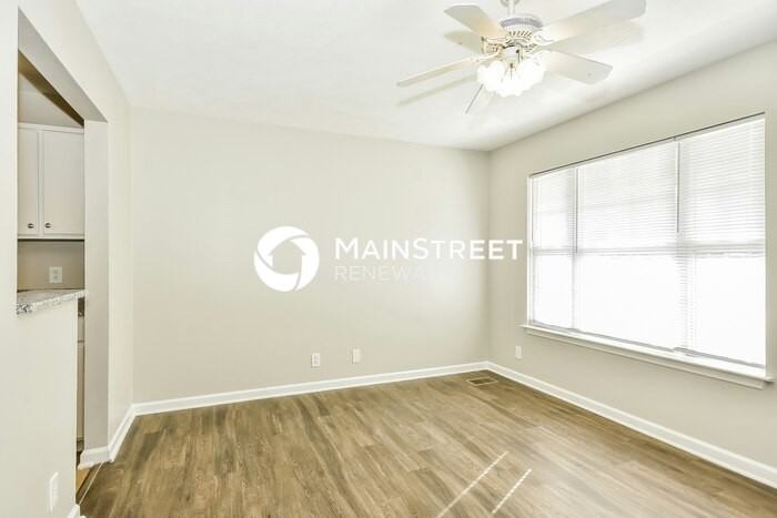 2607 Landrum Ct #6 - Photo 3 of 17